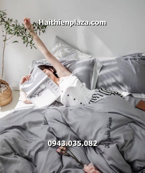 chăn ga gối mầu xám