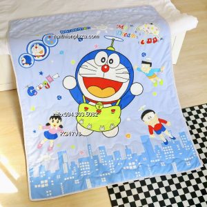 Chăn gối đi lớp cho bé hình Doreamon 862 Chan goi di lop cho be hinh Doreamon