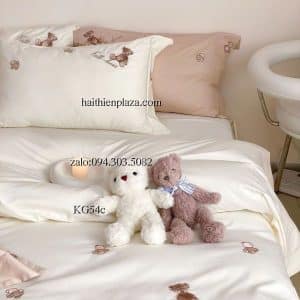 Chăn ga mầu vàng kem hình gấu Bear 517 Chan ga mau vang kem hinh gau Bear